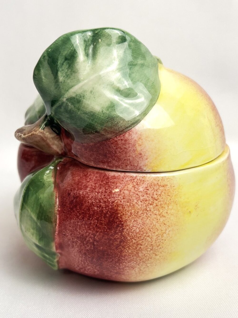 Vietri Italy Lidded Apple Jar Hand‑Painted Ceramic Fruit Container Made in Italy
